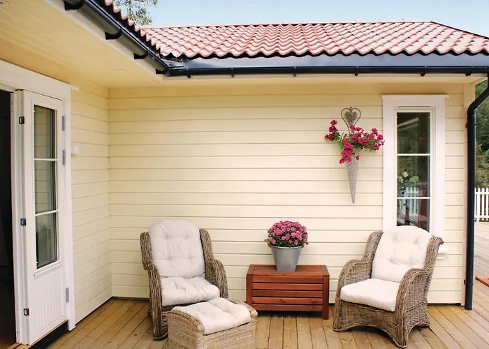 3 Bedroom Gorgeous In Lyngdal